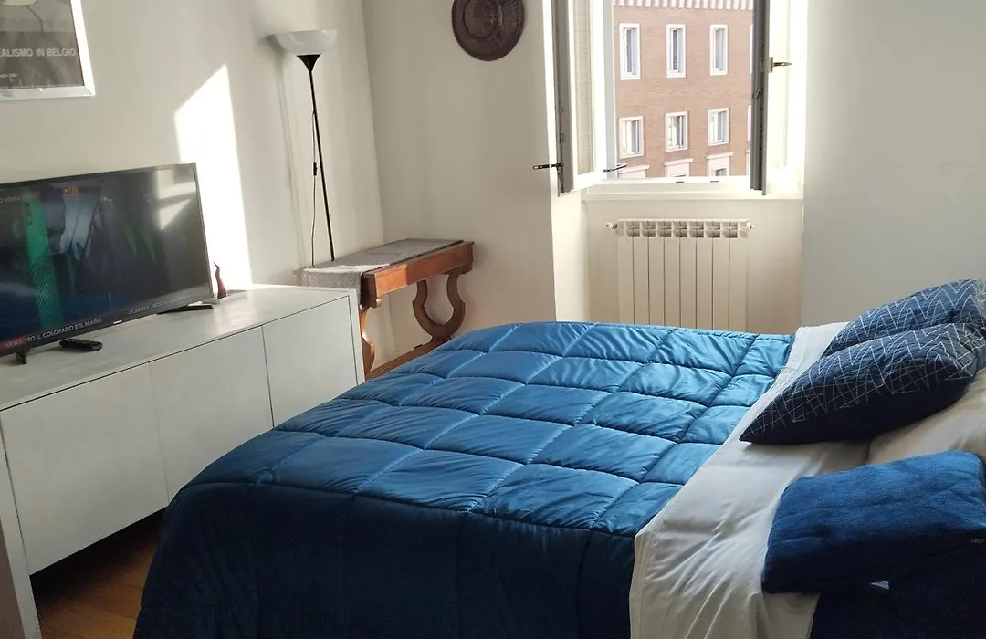 Casa Tiffany Piazza di Spagna-1